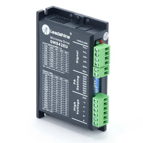 EstlCAM control with 4 stepper motors NEMA23 / 1,8Nm, 5 stepper motor drivers DM542EU and 2x48V power supply unit