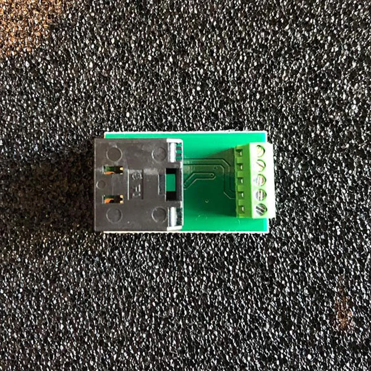 Differential line driver for encoder